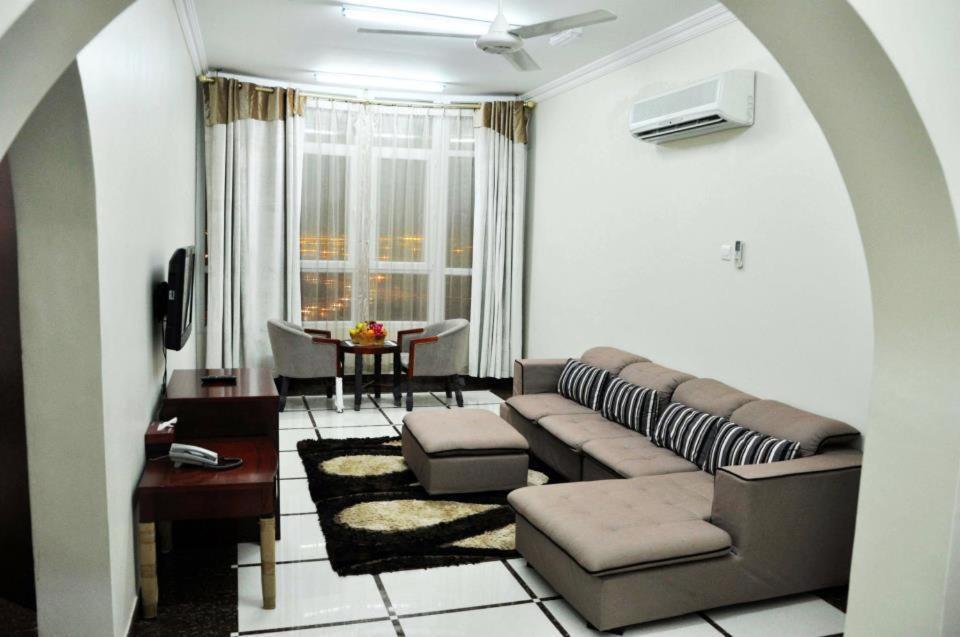 Salalah Plaza Hotel Екстер'єр фото